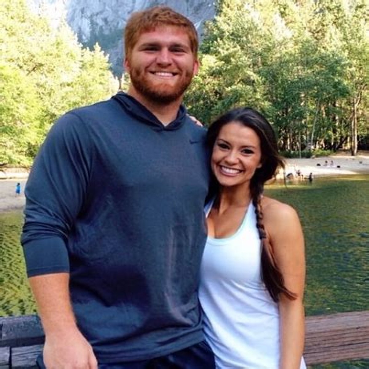  Bruce Miller’s girlfriend Leanne Massey 