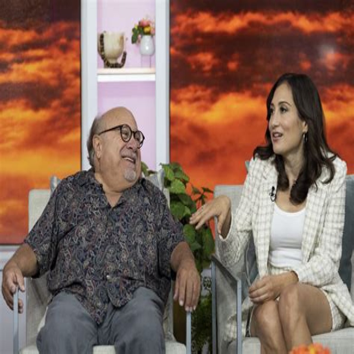 Danny DeVito Set To Star Alongside His Daughter Lucy DeVito In “I Need That” On Broadway – Celeb Secrets