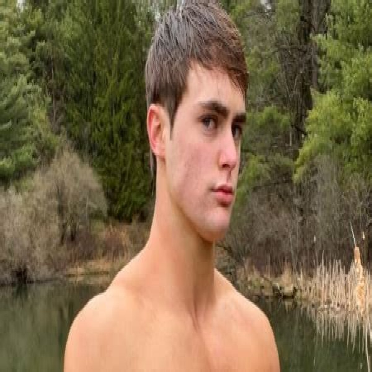 Dylan McKnight Height, Weight, Age, Body Statistics