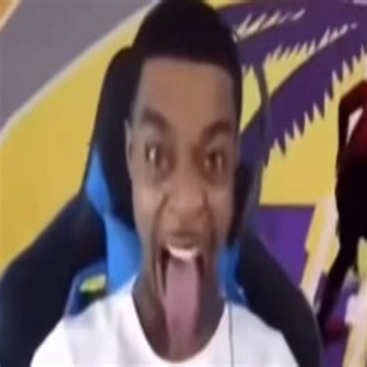 FlightReacts