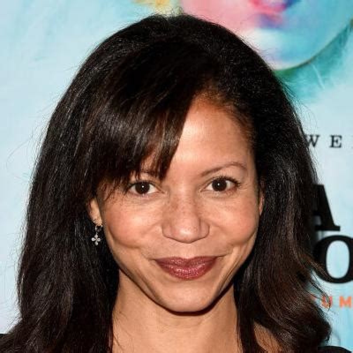Gloria Reuben Net Worth – How Much is Gloria Reuben Worth?