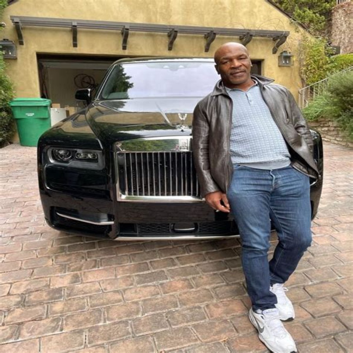 
					
						 Mike Tyson Net Worth | Earnings, Cars & Salary					
				