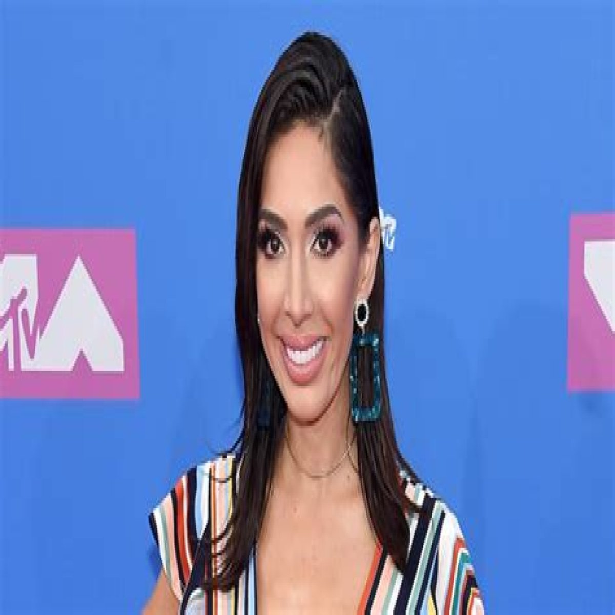 "My Relationship With My Poop Is Very Clean"- Farrah Breaks Silence On Rumors She's Selling Her Poop
