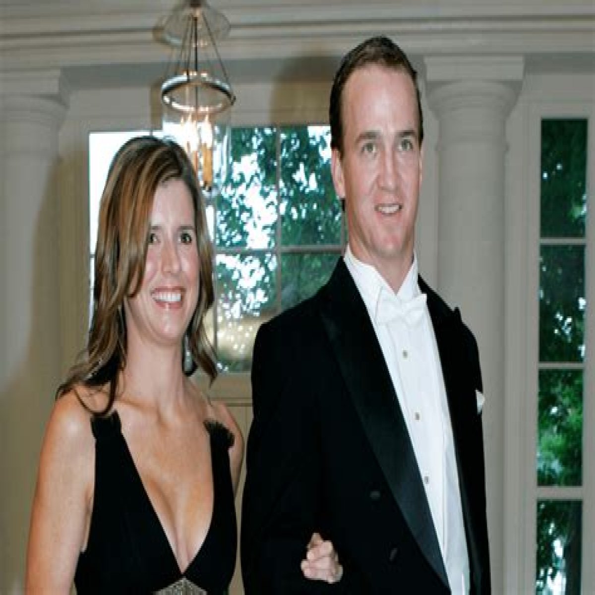  Peyton Manning’s wife Ashley Manning 