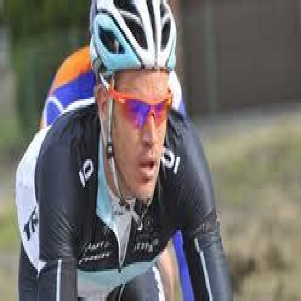 Team Leopard rider Weylandt dies in Giro d'Italia crash