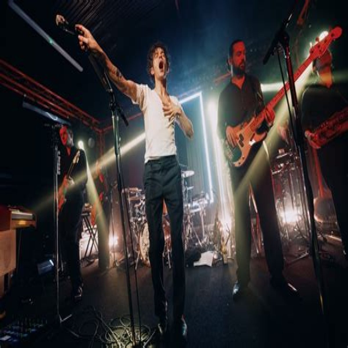 The 1975 are living in the 80's