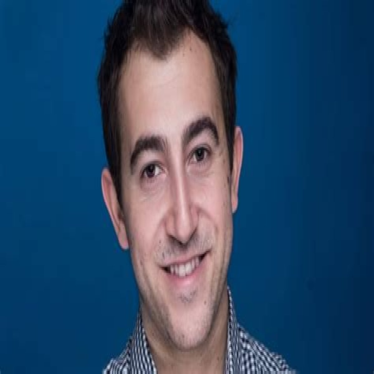 Vincent Martella from ‘The Walking Dead’: Net Worth, Girlfriend, Bio
