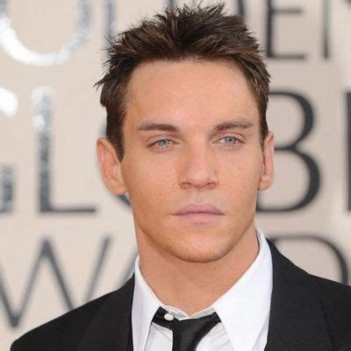 Who Is Jonathan Rhys Meyers? Wiki, Age, Height, Girlfriend, Net Worth, Ethnicity The Talks Today