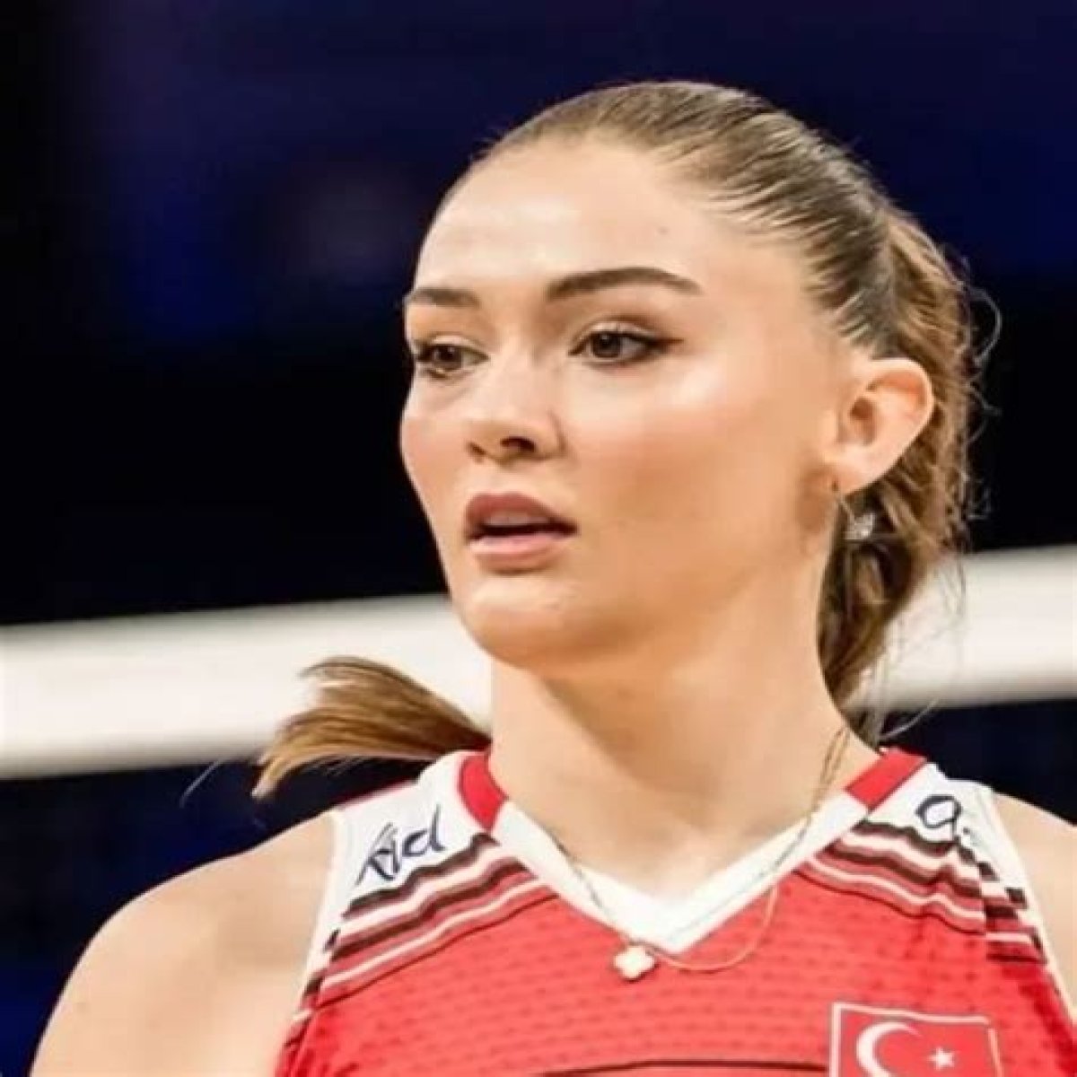 Zehra Gunes Net Worth Salary: How Rich Is The Volleyball Player?